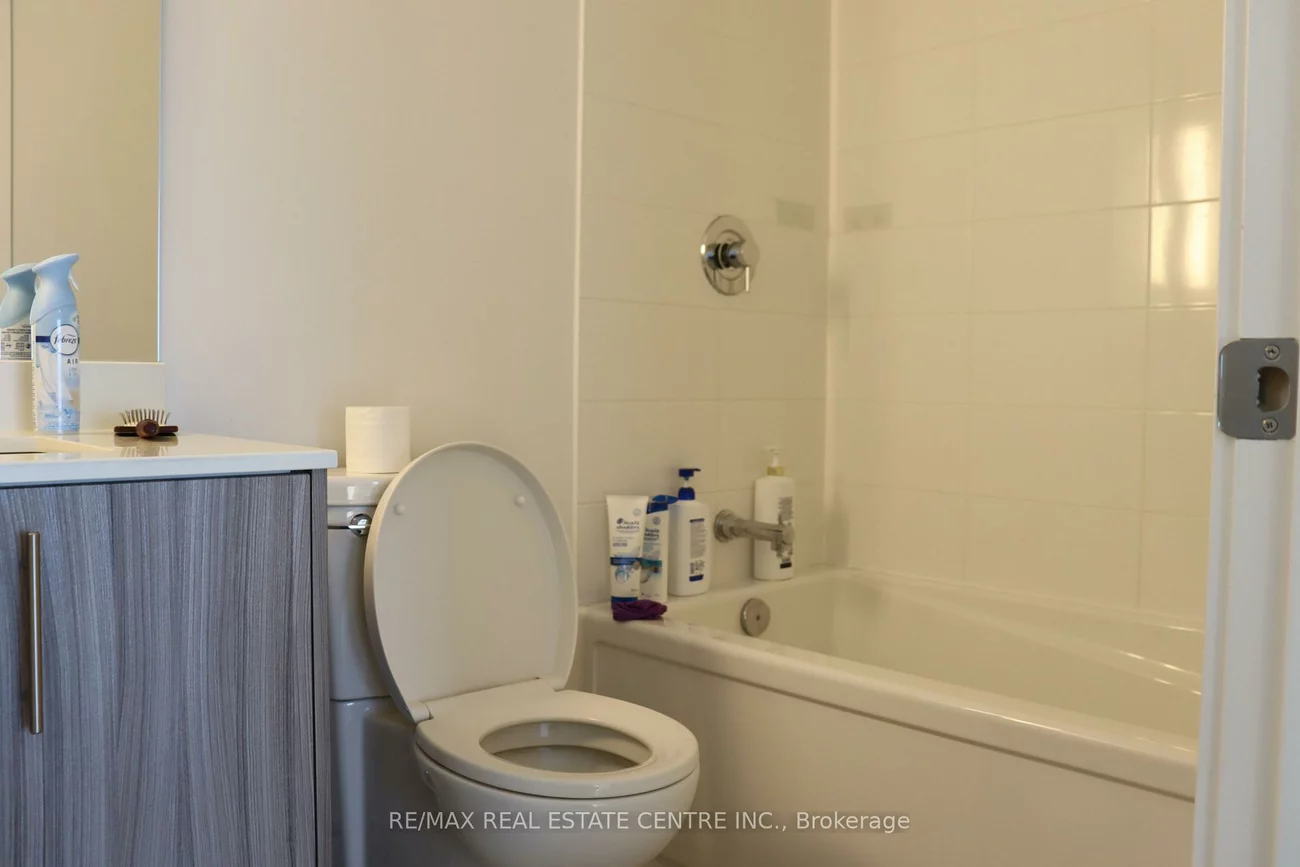 225, Veterans, Northwest Brampton, Brampton