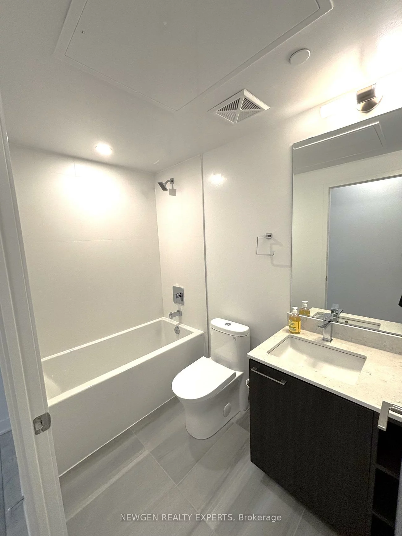 260, Malta, Fletcher's Creek South, Brampton