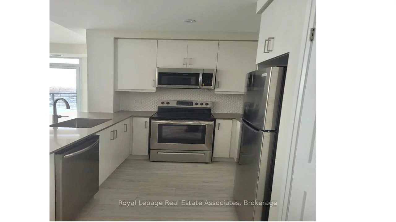 15, Lynch, Downtown Brampton, Brampton