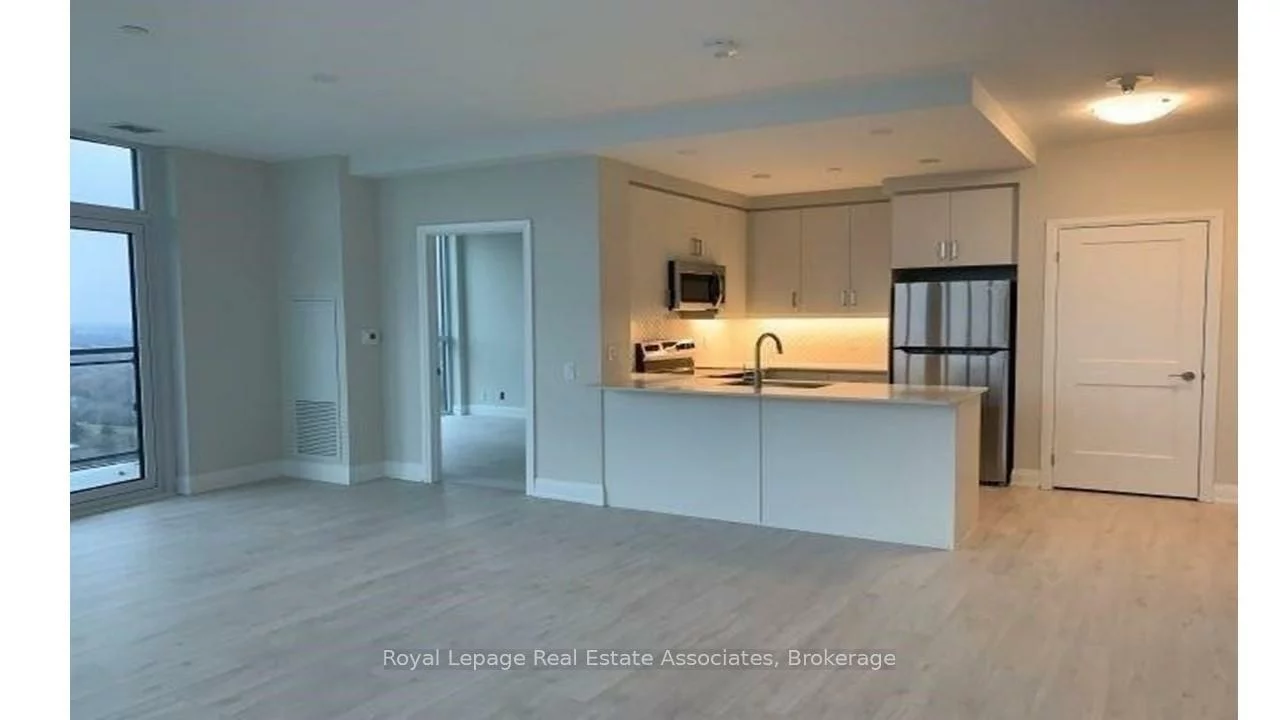 15, Lynch, Downtown Brampton, Brampton