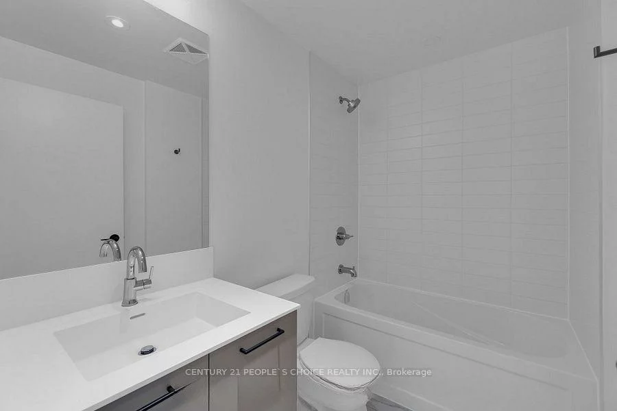 20, Lagerfeld, Northwest Brampton, Brampton