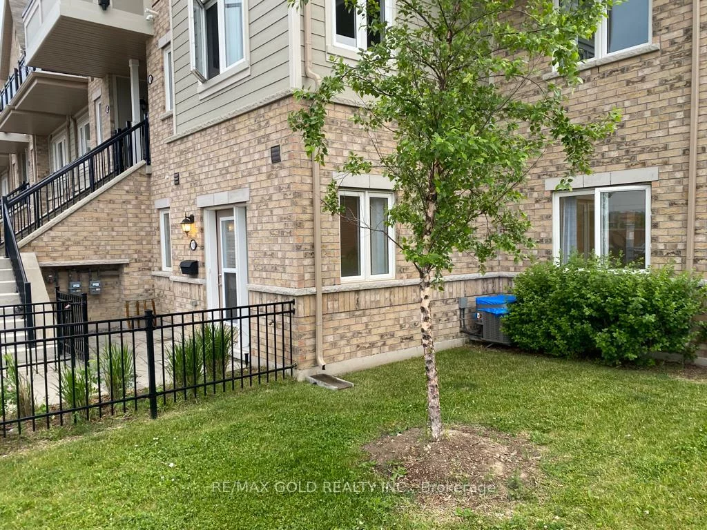 250, Sunny Meadow, Sandringham-Wellington, Brampton