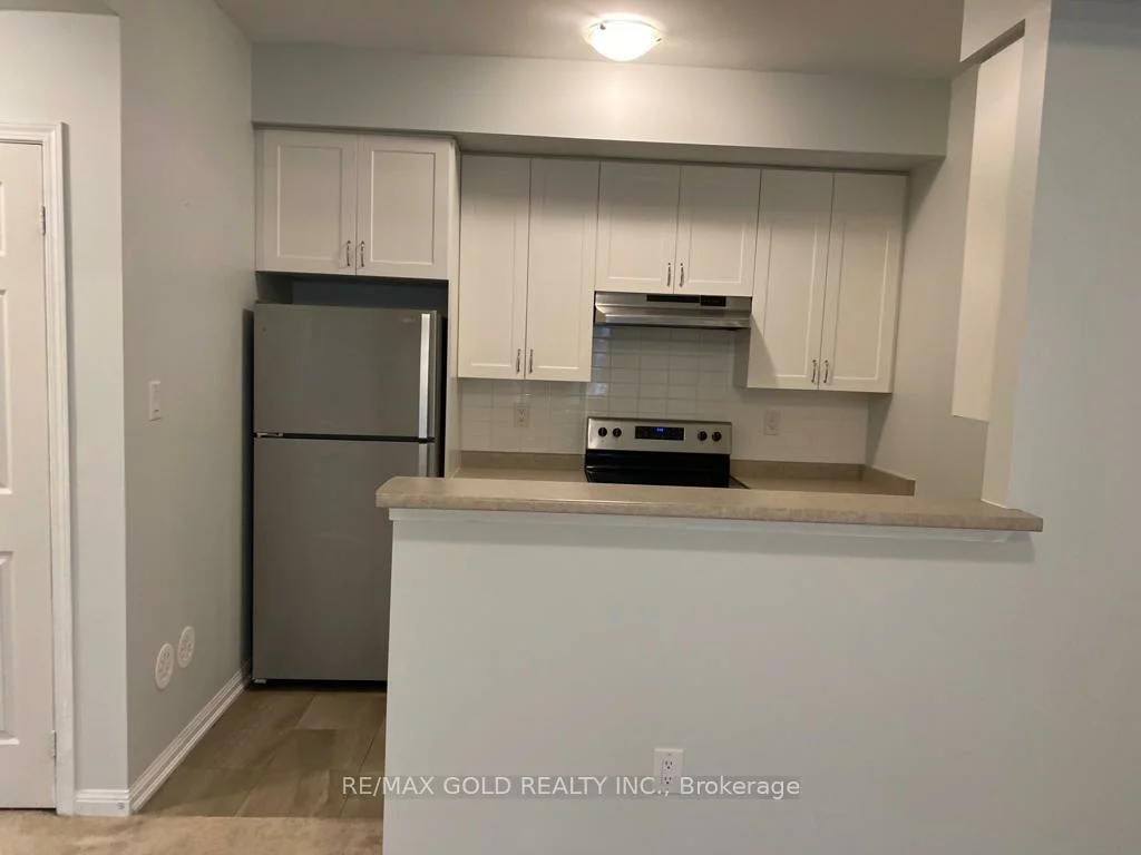 250, Sunny Meadow, Sandringham-Wellington, Brampton