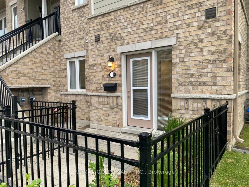 250, Sunny Meadow, Sandringham-Wellington, Brampton