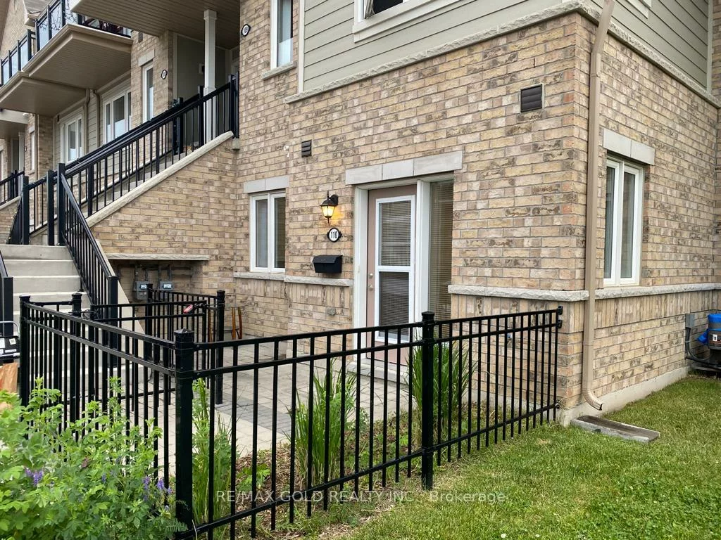 250, Sunny Meadow, Sandringham-Wellington, Brampton