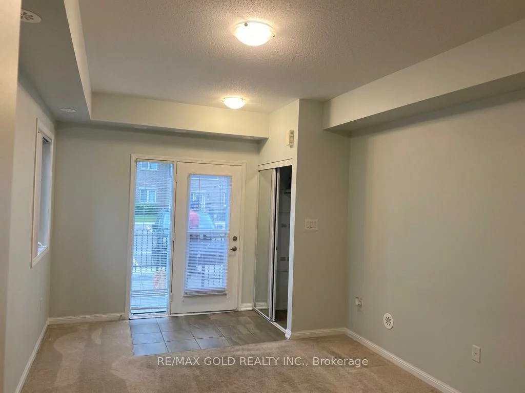 250, Sunny Meadow, Sandringham-Wellington, Brampton