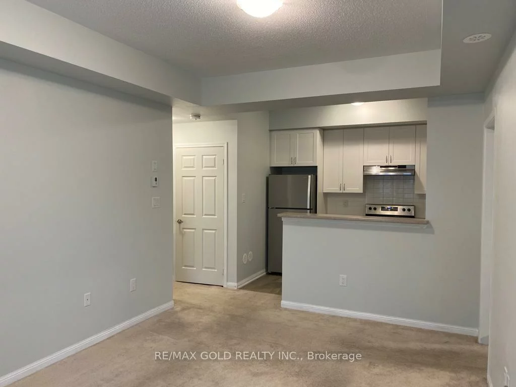 250, Sunny Meadow, Sandringham-Wellington, Brampton