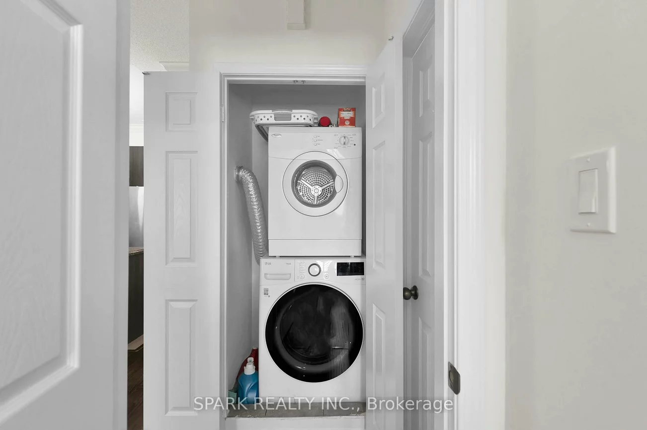 180, Howden, Westgate, Brampton