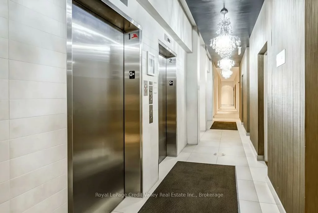 215, Queen, Queen Street Corridor, Brampton