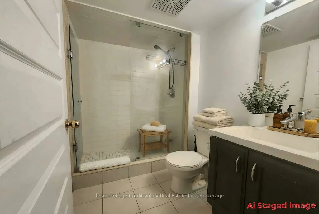 215, Queen, Queen Street Corridor, Brampton