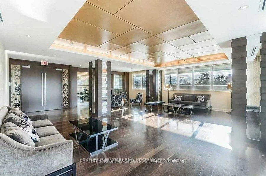 100, John, Downtown Brampton, Brampton