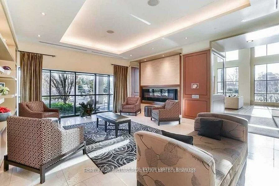 100, John, Downtown Brampton, Brampton