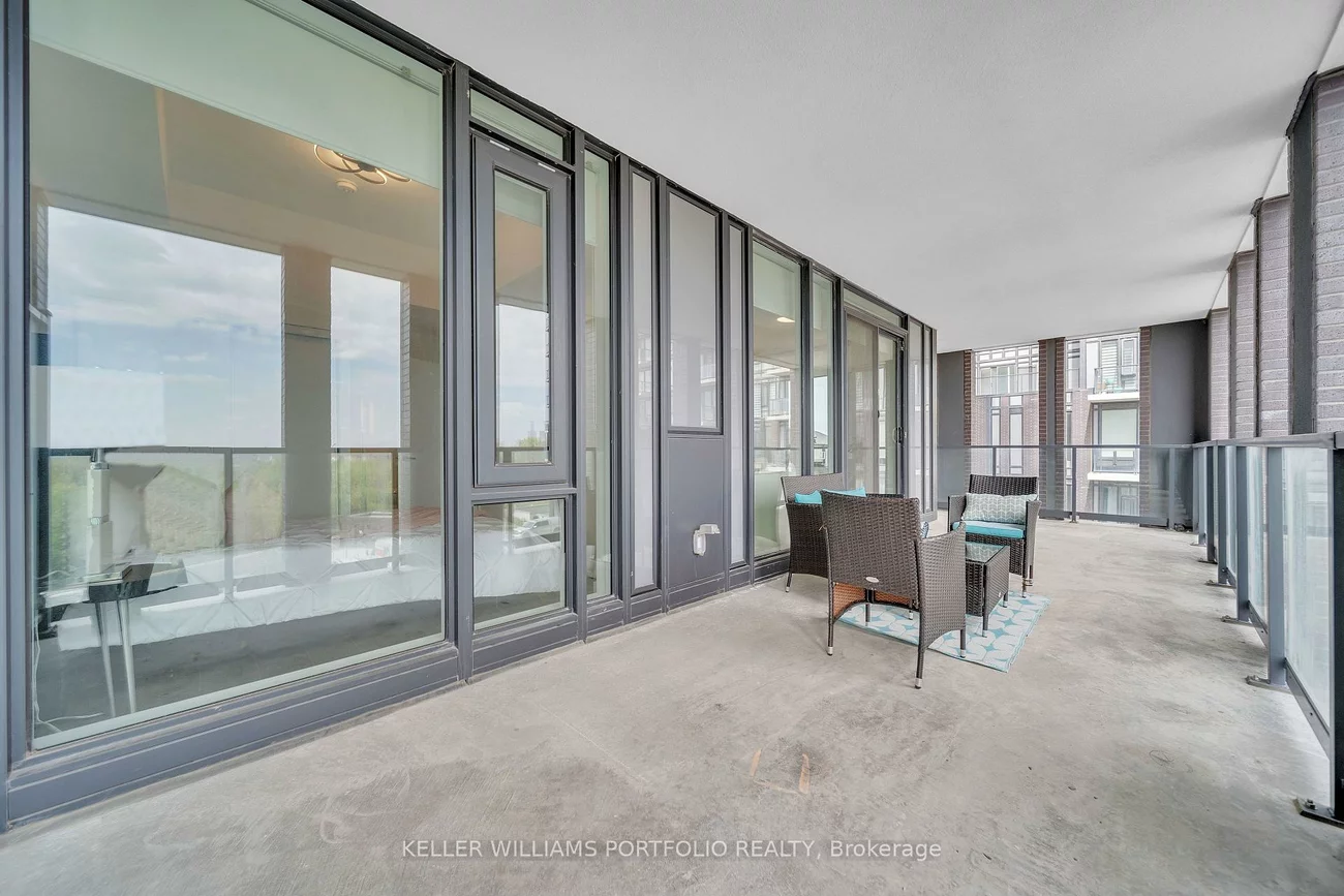 215, Veterans, Brampton West, Brampton