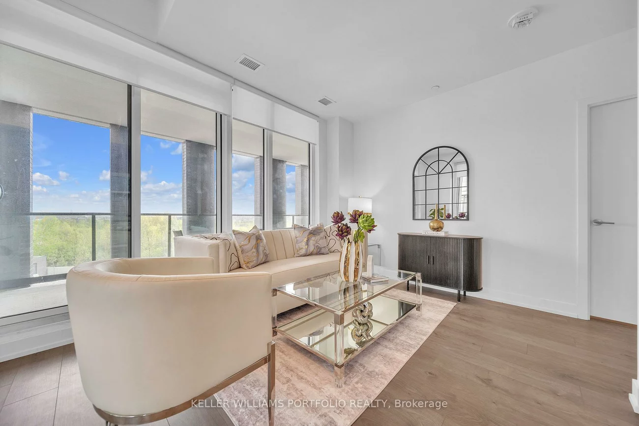 215, Veterans, Brampton West, Brampton