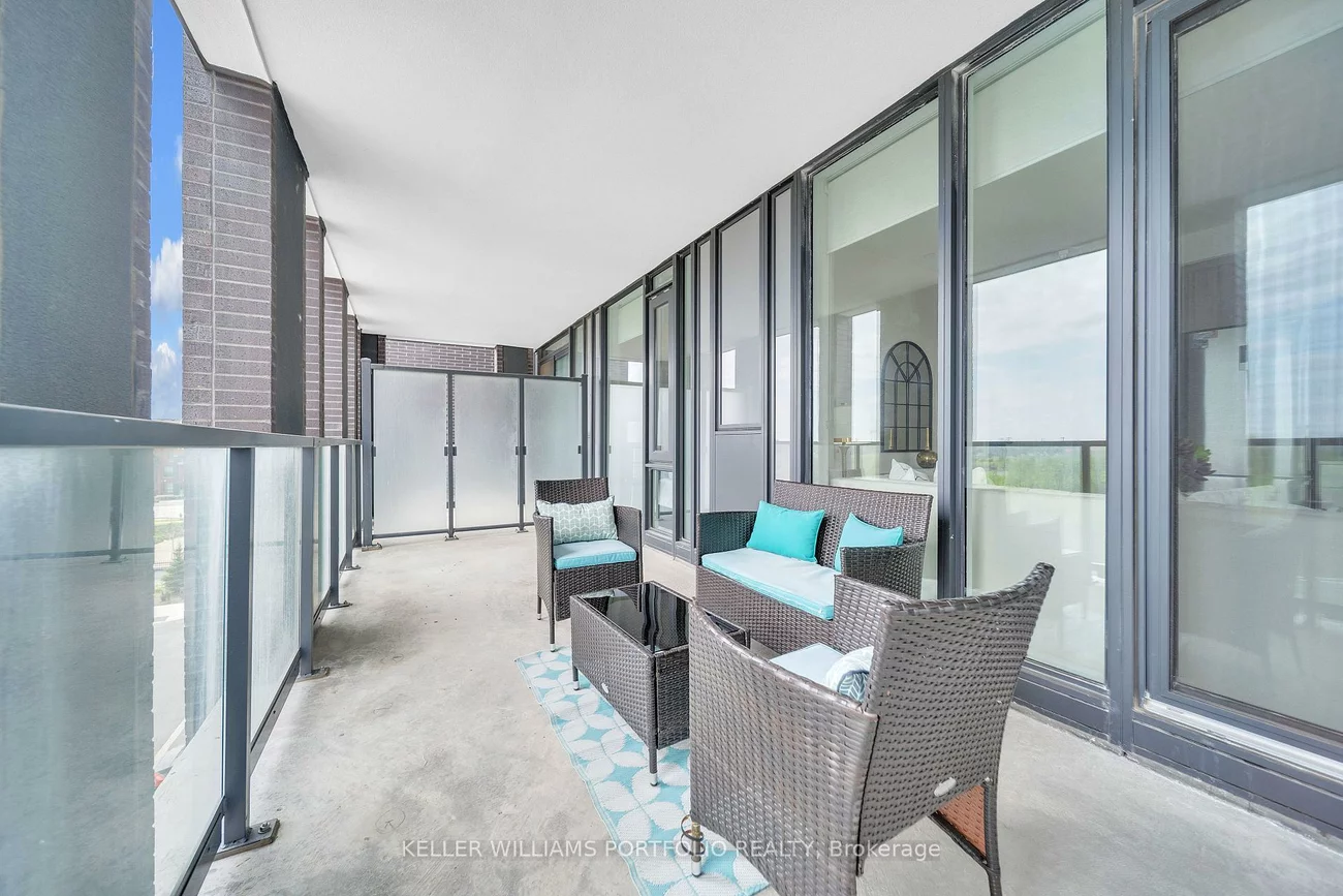 215, Veterans, Brampton West, Brampton