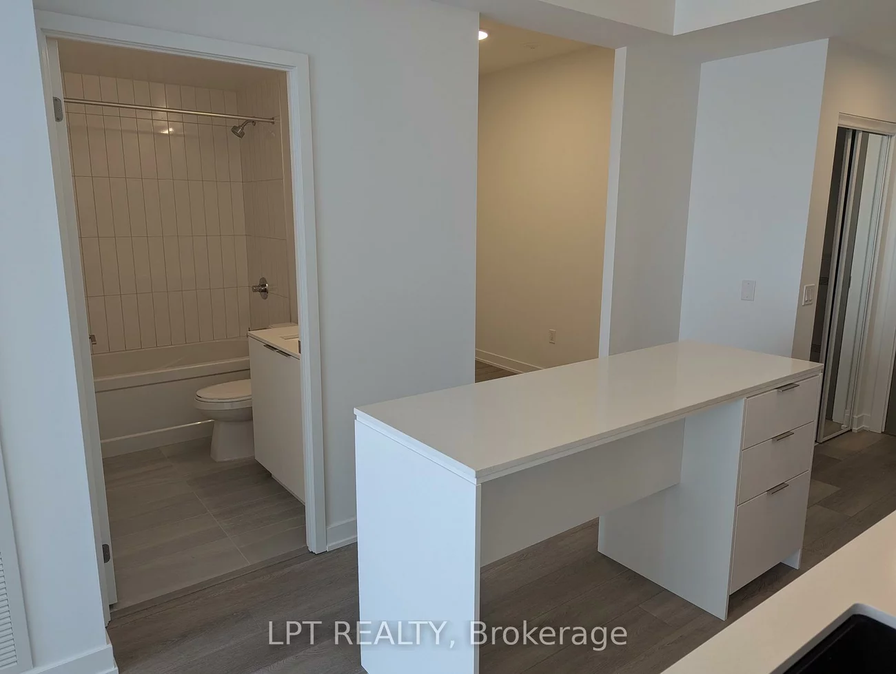 15, Skyridge, Bram East, Brampton