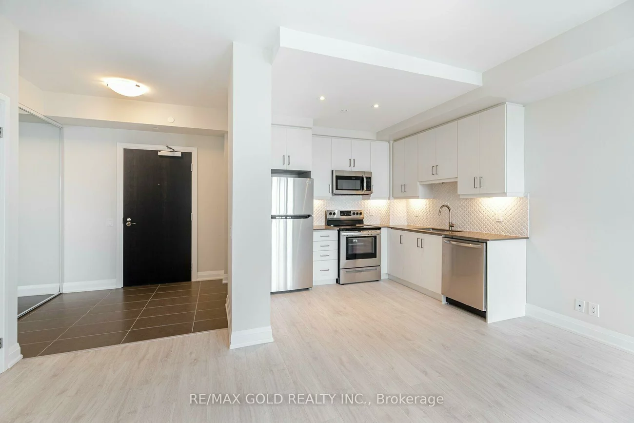 15, Lynch, Queen Street Corridor, Brampton