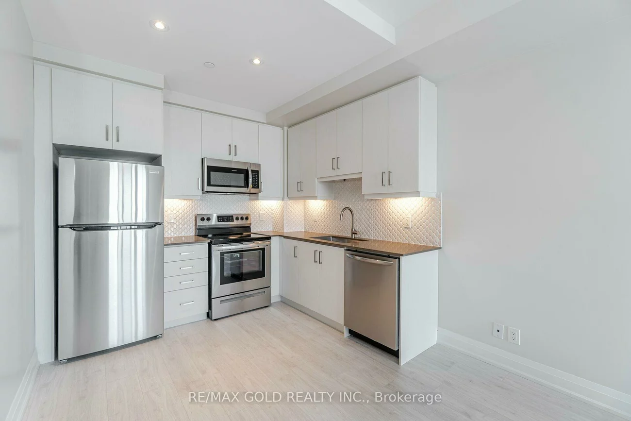 15, Lynch, Queen Street Corridor, Brampton