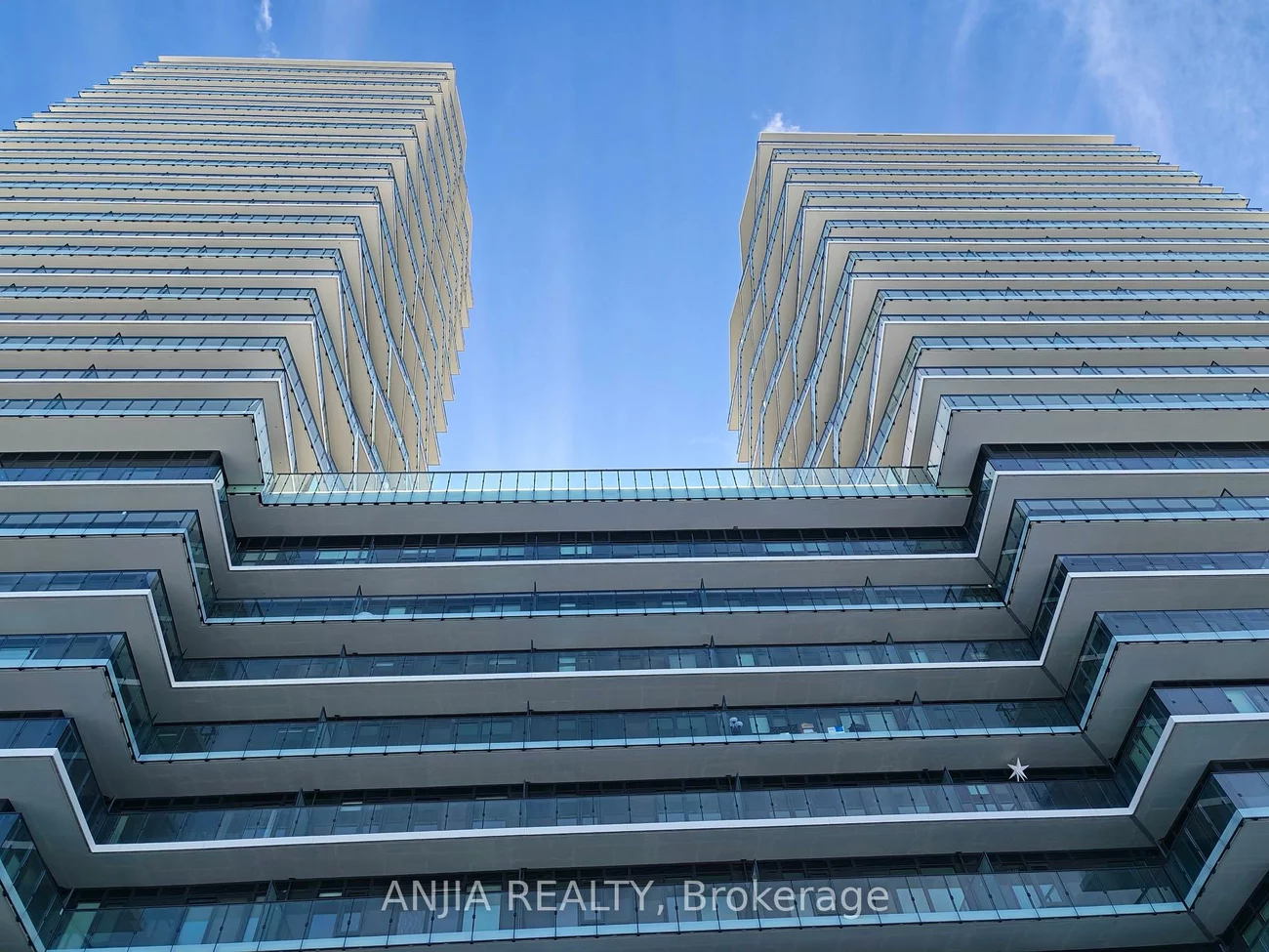 15, Skyridge, Bram East, Brampton