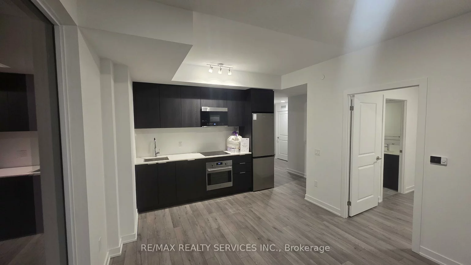 15, Skyridge, Bram East, Brampton