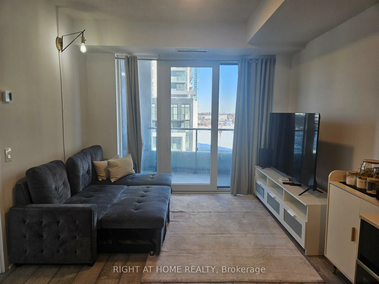 260, Malta, Fletcher's Creek South, Brampton