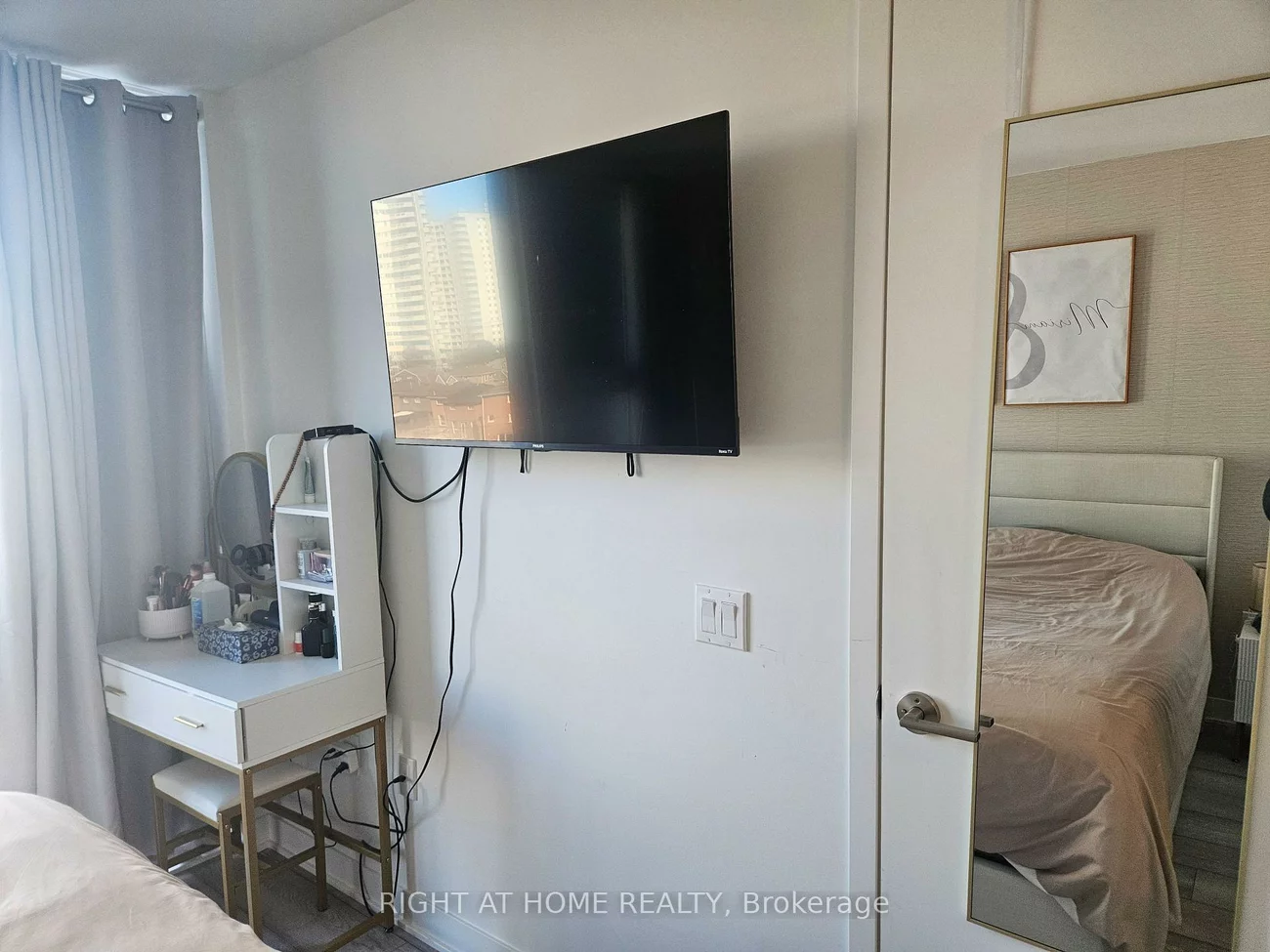 260, Malta, Fletcher's Creek South, Brampton