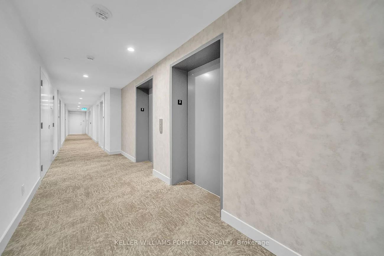 215, Veterans, Brampton West, Brampton