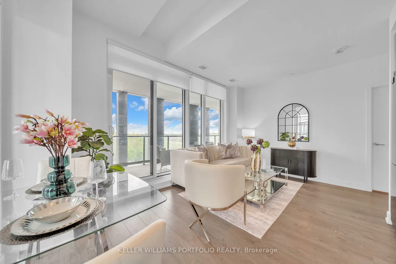 215, Veterans, Brampton West, Brampton