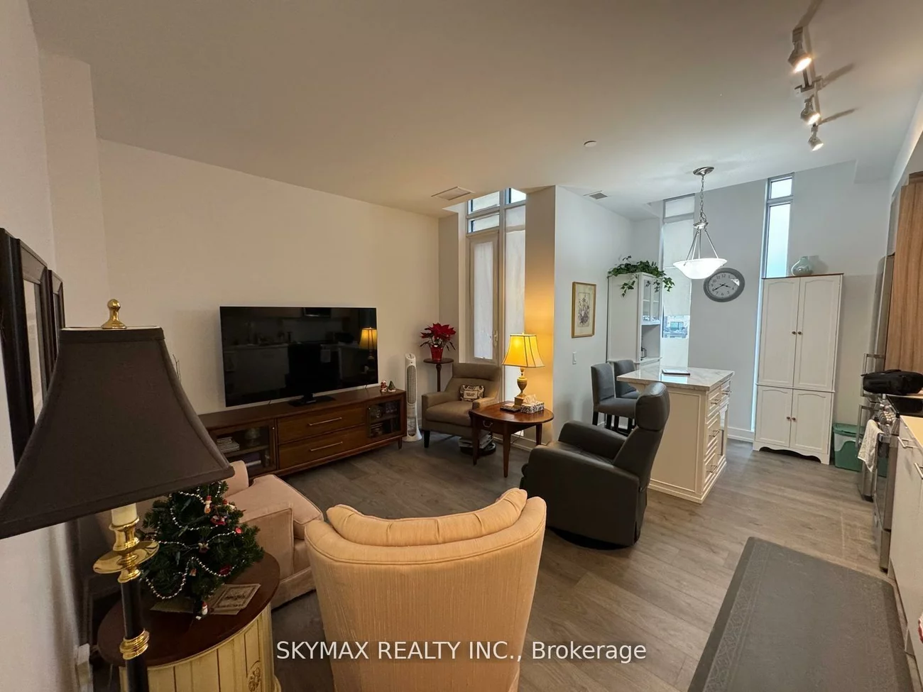 215, Veterans, Northwest Brampton, Brampton