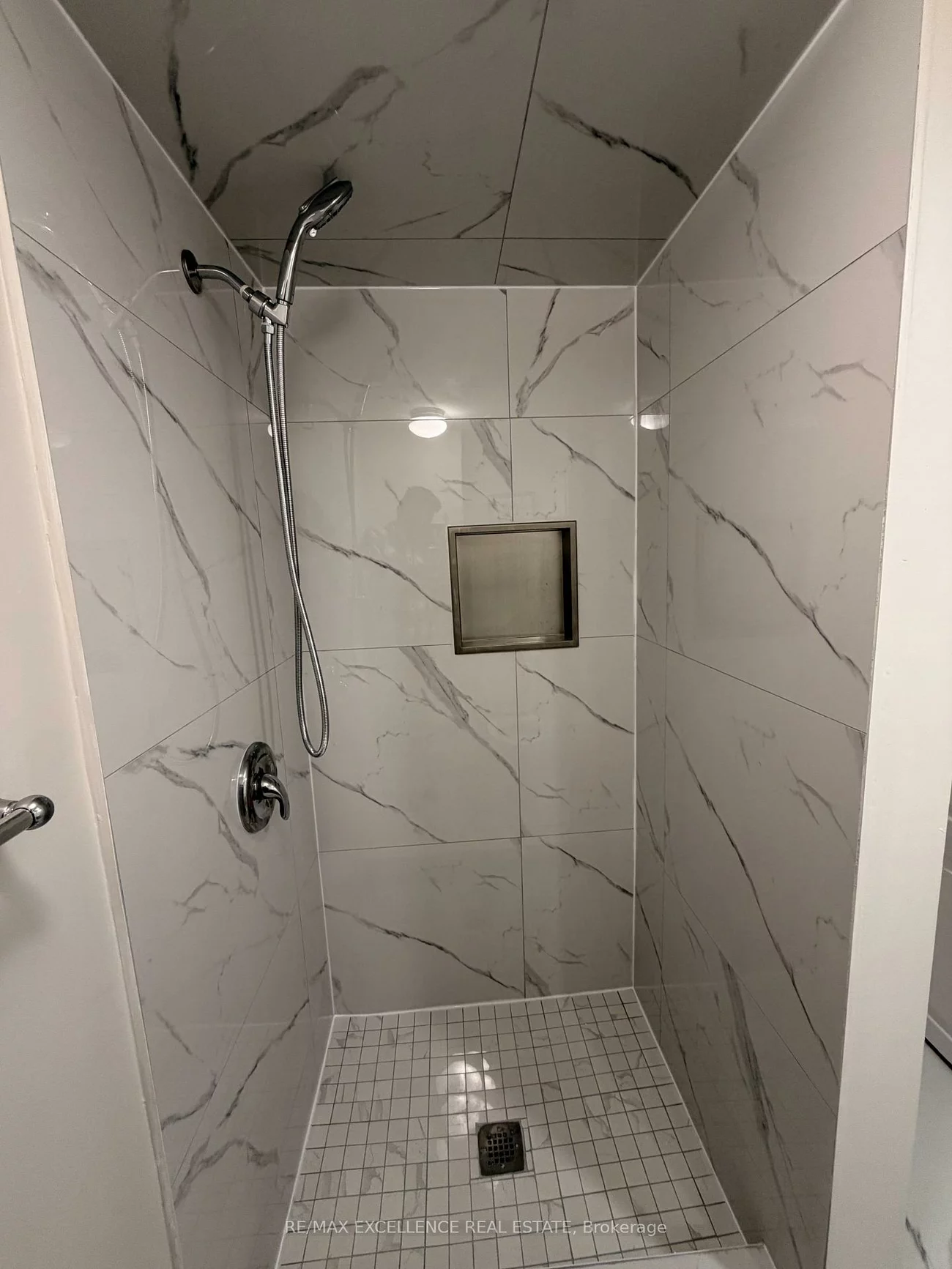 42, Foster, Brampton North, Brampton