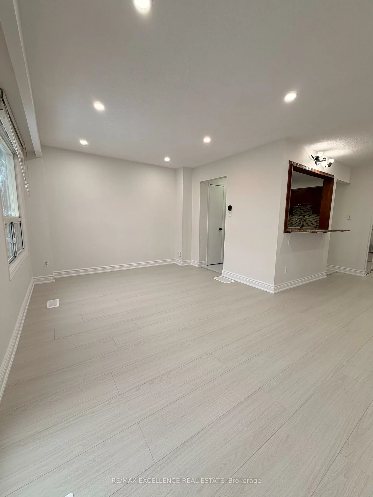 42, Foster, Brampton North, Brampton