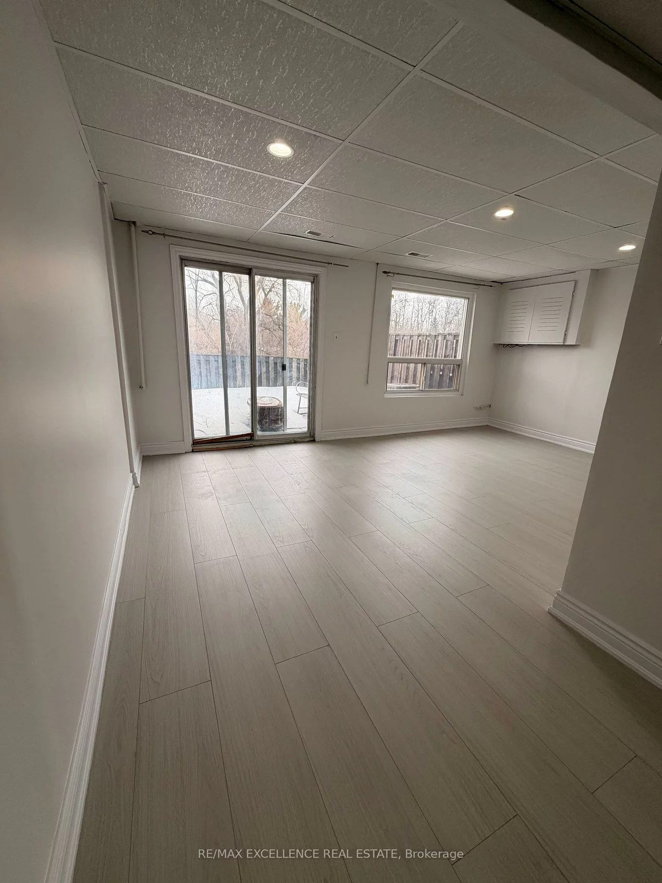 42, Foster, Brampton North, Brampton