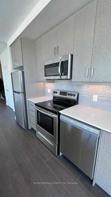 15, Lynch, Queen Street Corridor, Brampton