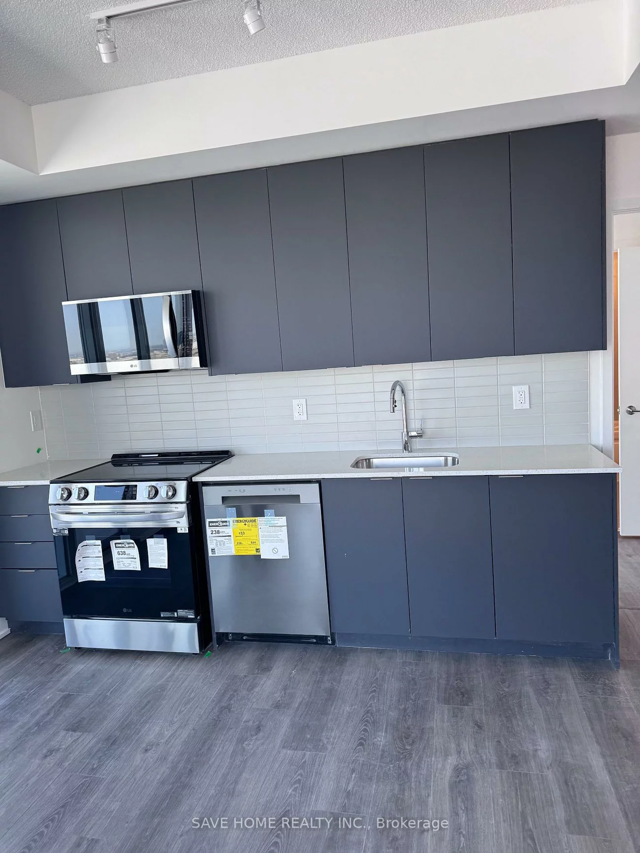 225, Malta, Fletcher's Creek South, Brampton