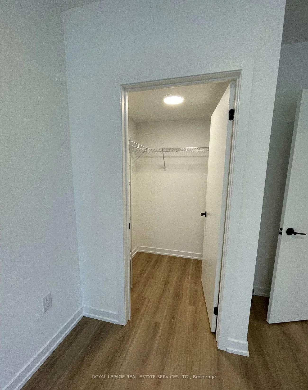 30, Lagerfeld, Northwest Brampton, Brampton