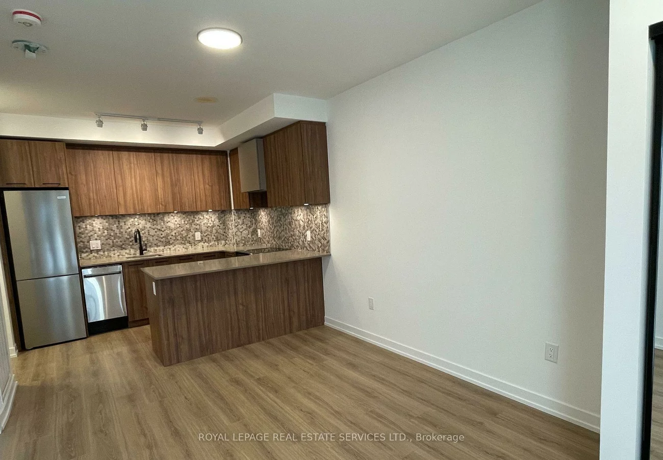 30, Lagerfeld, Northwest Brampton, Brampton