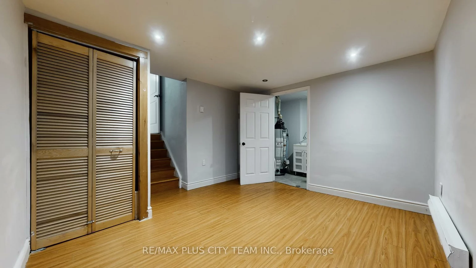 50, Darras, Southgate, Brampton