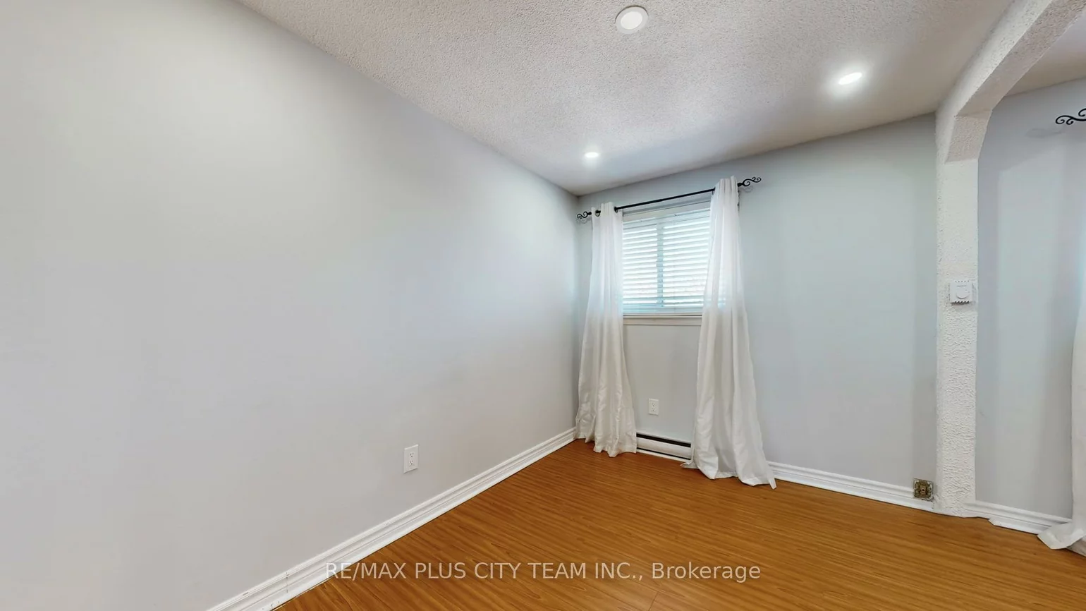 50, Darras, Southgate, Brampton