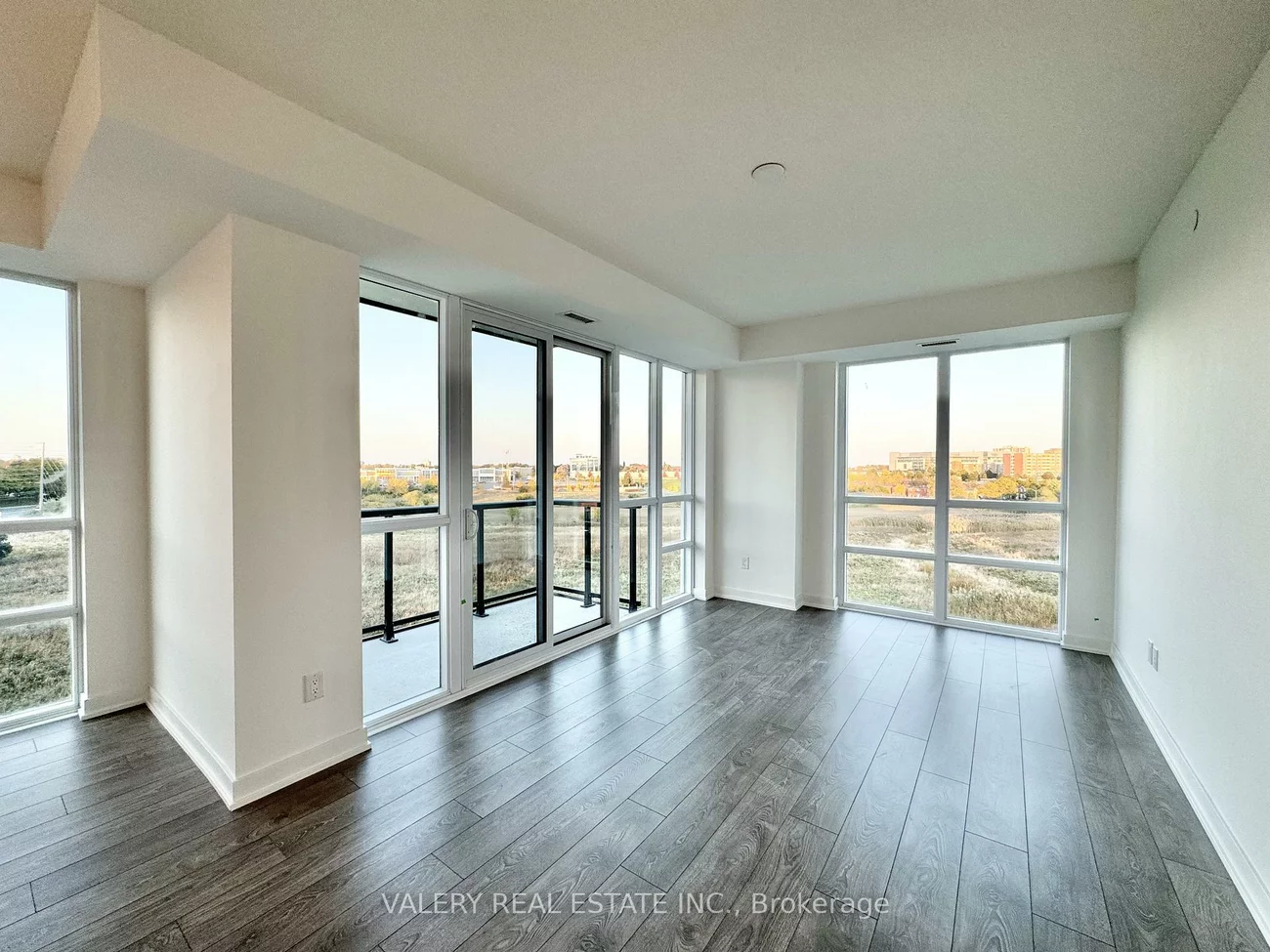 225, Malta Avenua, Fletcher's Creek South, Brampton