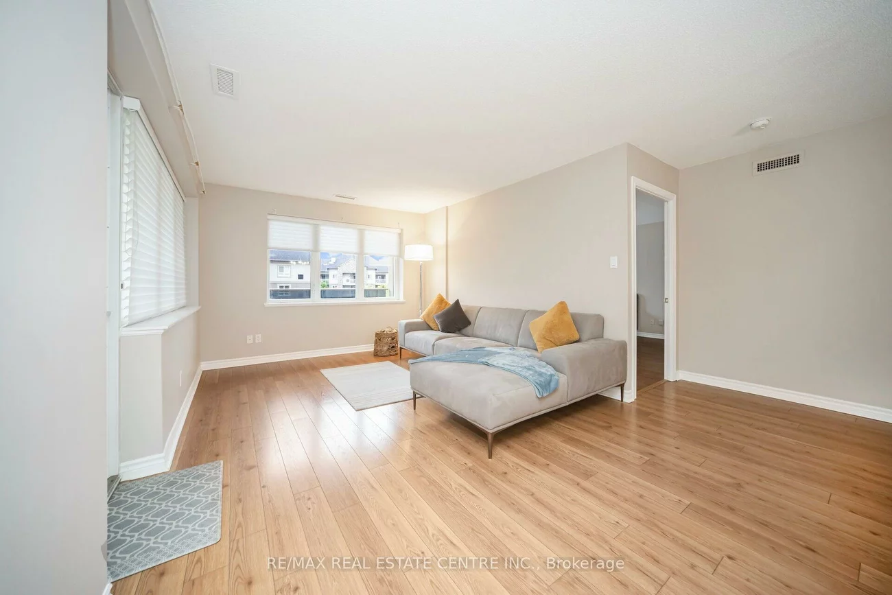 3, Dayspring, Goreway Drive Corridor, Brampton