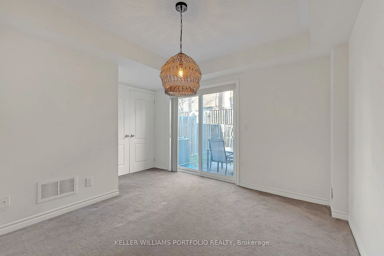 7, Cailiff, Bram West, Brampton