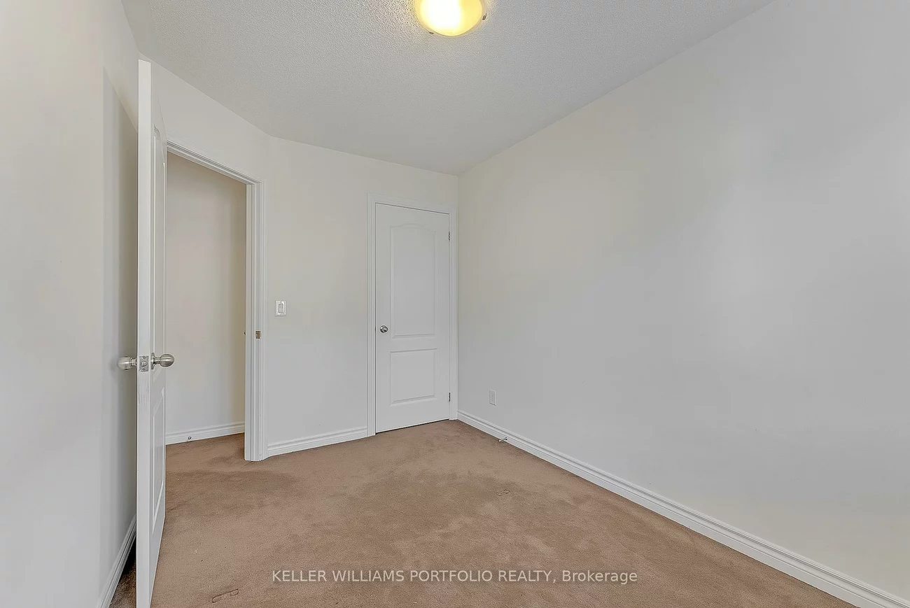 7, Cailiff, Bram West, Brampton