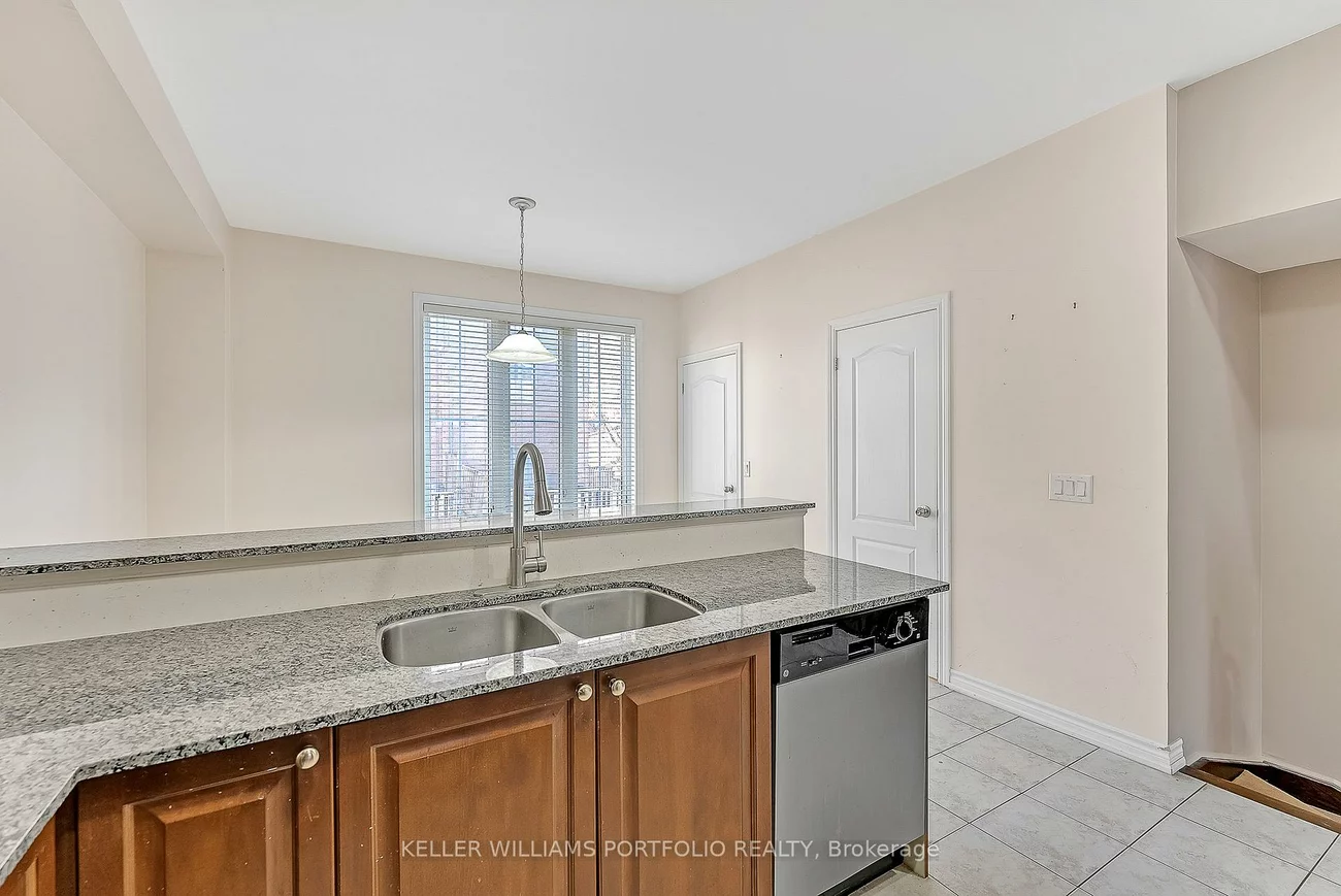 7, Cailiff, Bram West, Brampton