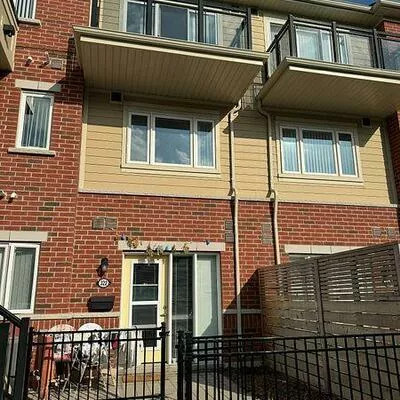 250, Sunny Meadow, Sandringham-Wellington, Brampton
