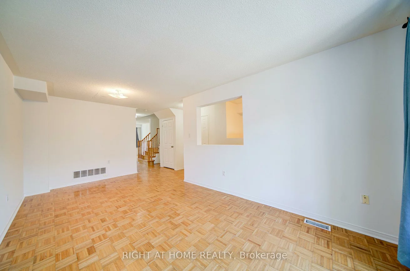 120, Railroad, Downtown Brampton, Brampton