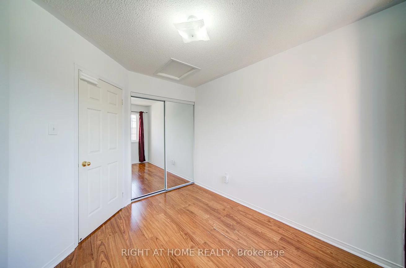 120, Railroad, Downtown Brampton, Brampton