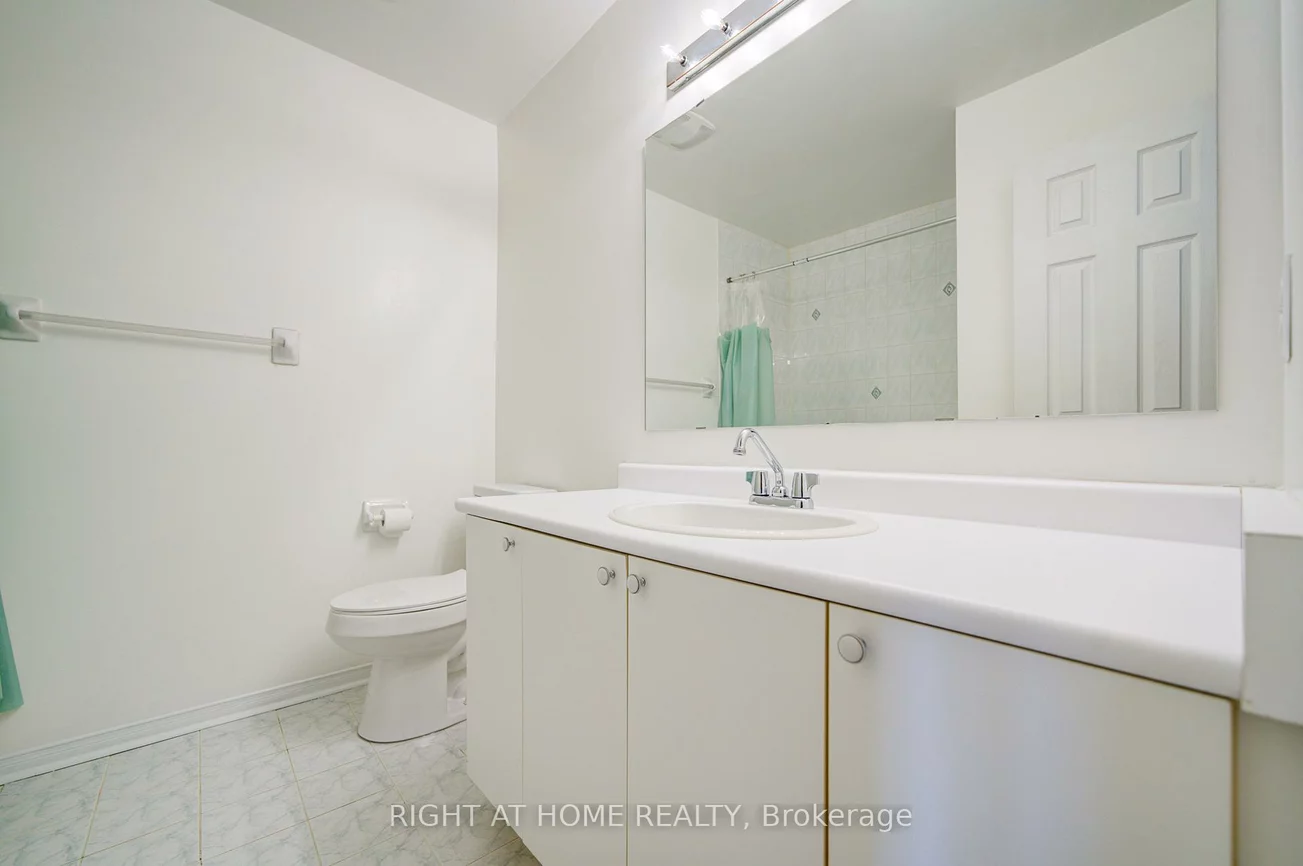 120, Railroad, Downtown Brampton, Brampton