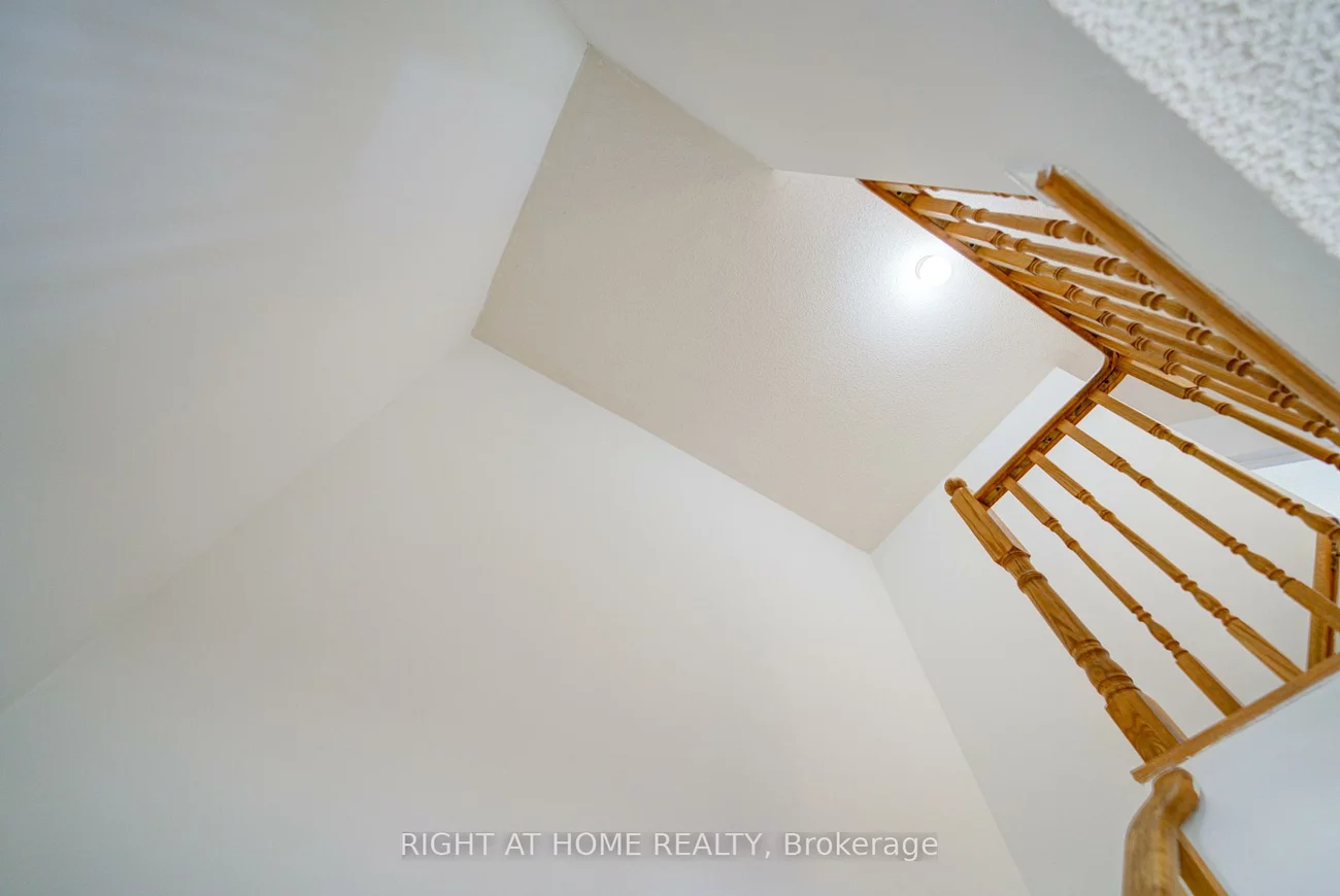 120, Railroad, Downtown Brampton, Brampton