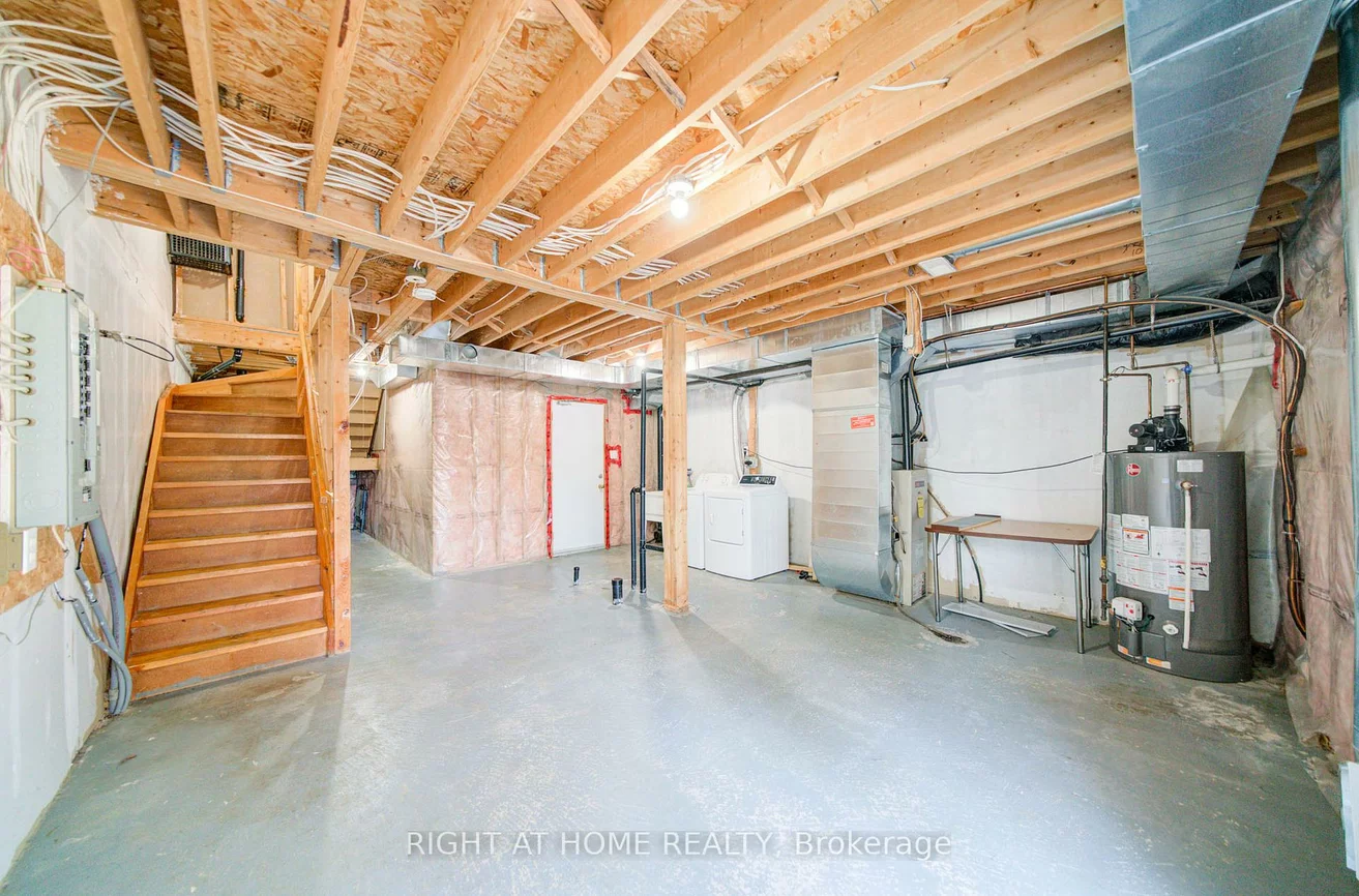 120, Railroad, Downtown Brampton, Brampton