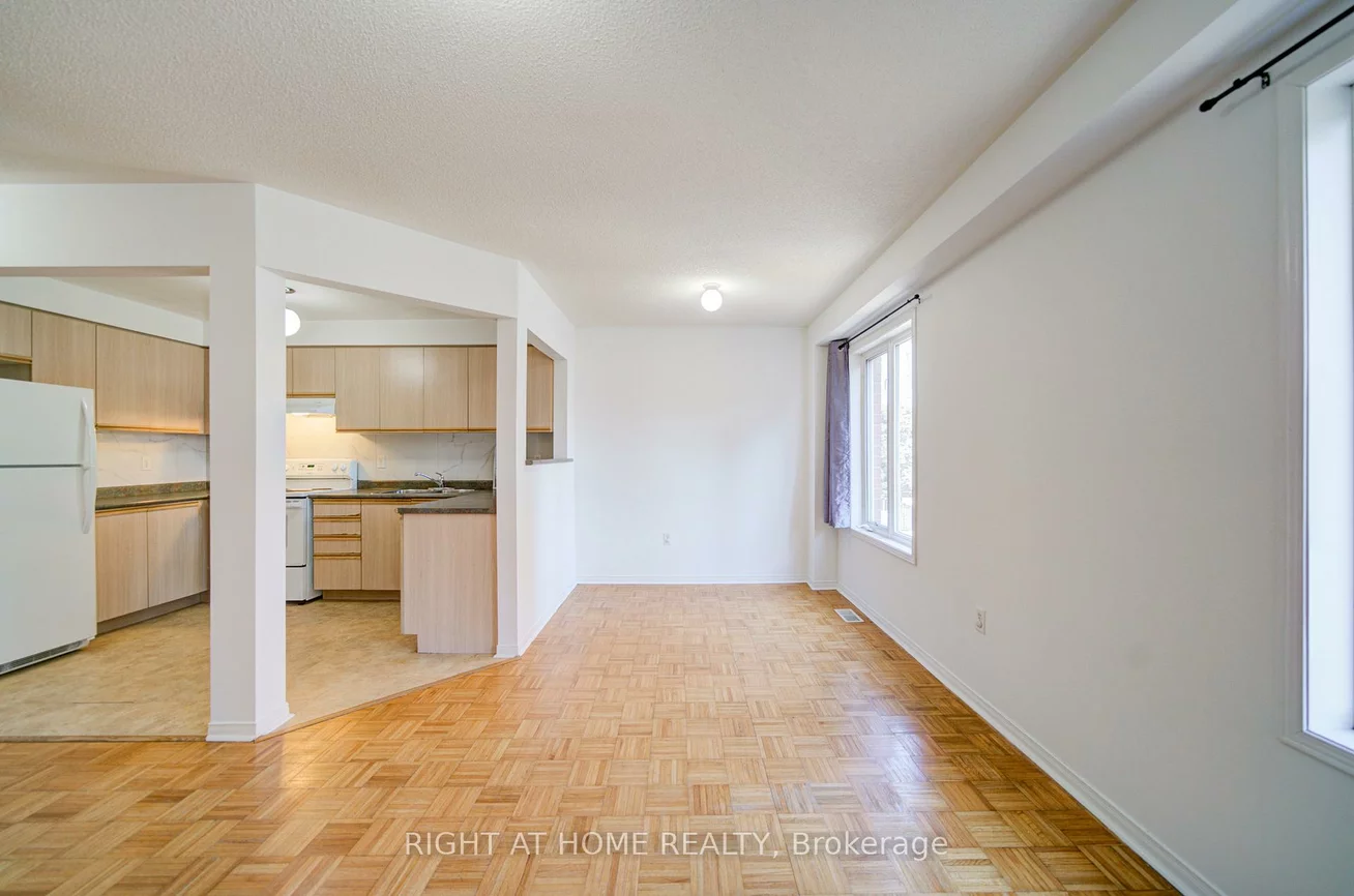 120, Railroad, Downtown Brampton, Brampton